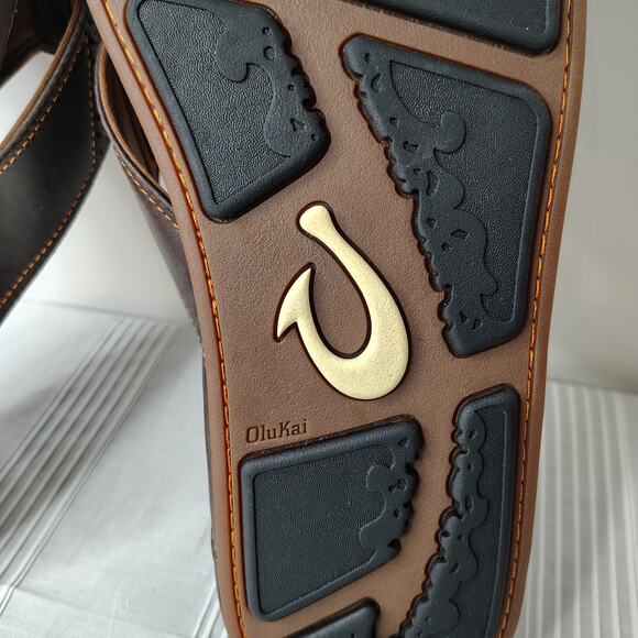 OluKai Leather Thong Flip Flop Sandals Men's Size 12 Brown - Picture 7 of 8